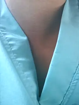 caroline__07 (Ask my age) - + naked ticket in front of patient + pus