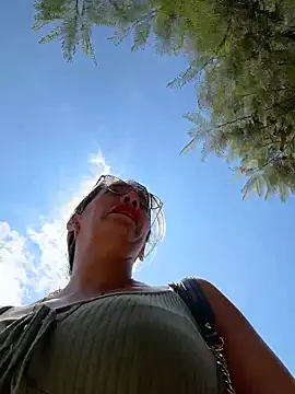 Gatitacarlita live sex cam