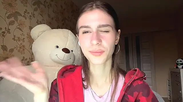 elsiekuhlmann (F teen) - touch shoulder and collarbone