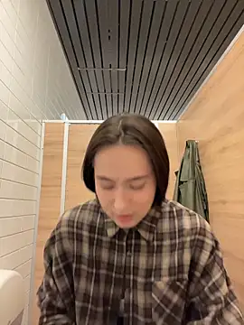 Holly_Play live sex cam