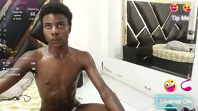 NoahJhonson69 webcam