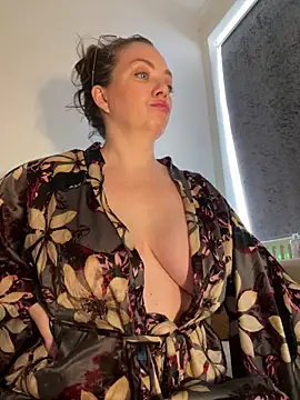 Webcam Model (FemDom_RubyKnightXXO)  is live.Free join now!