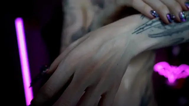 amywhitenessxx live sex cam