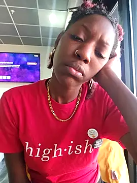 oliviaprettypussy webcam