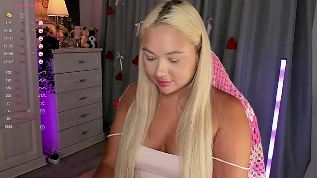 _Loneve__ live sex cam