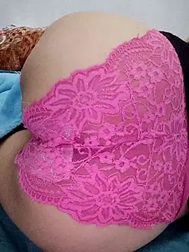 haralushiaaa (F milf) - Một cô nàng vú to và dâm đãng