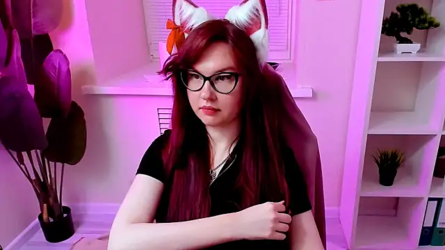 carolgiggly (F young) - Sexy dance (2 mins)