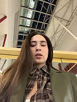 Holly_Play live sex cam