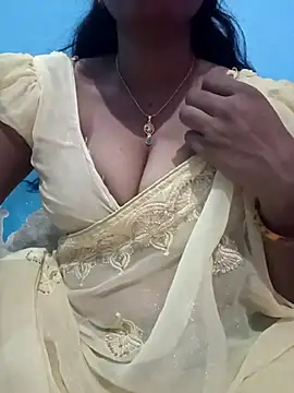 Sexyradha_