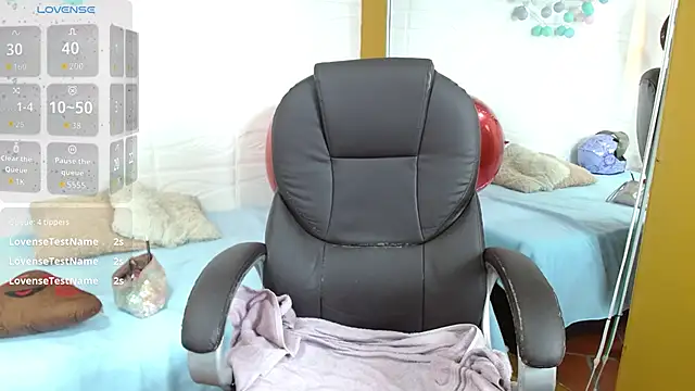 tinisweet - Tinisweet's free webcam - UK Sex Cams