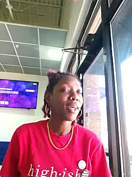 oliviaprettypussy webcam