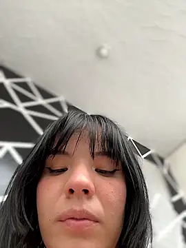 tweetiespiexxx (F teen) - FINGERING PUSSY 💦