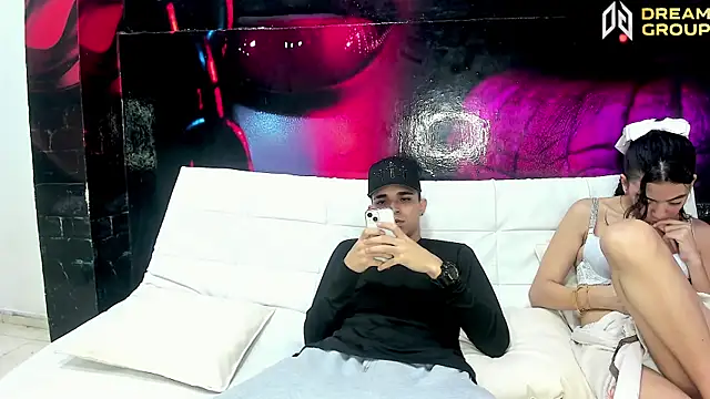 AmazingPartys webcam