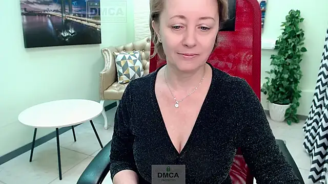 mona_w - MONA_W's free webcam