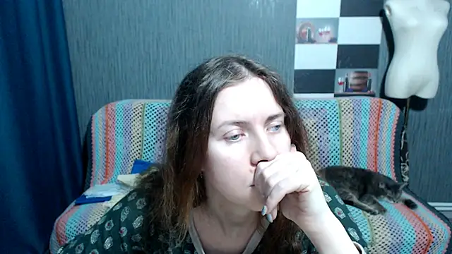 pa1e_pr1ncess (F young) - For a new power unit