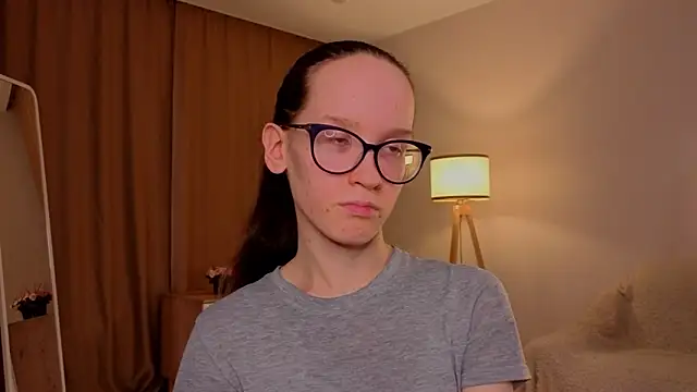 bettybrowni - BettyBrowni's free webcam