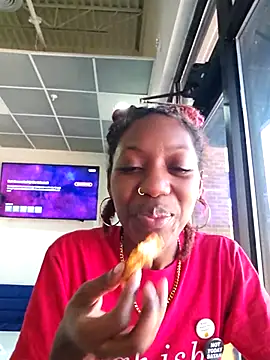 oliviaprettypussy - Oliviaprettypussy's free webcam