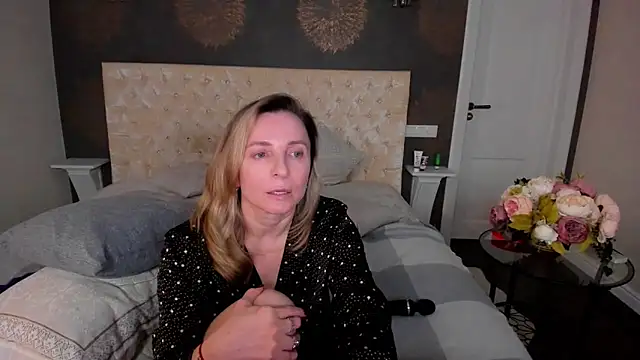 allisonwilliams - AllisonWilliams's free webcam