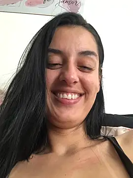 Catmila94 live sex cam