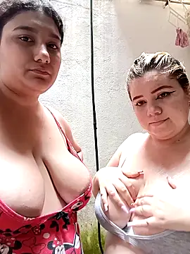 sara_y_amy (Ask my age) - Show tits both
