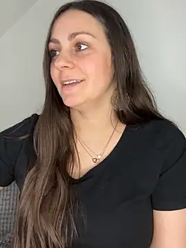 Loella-Rose live sex cam