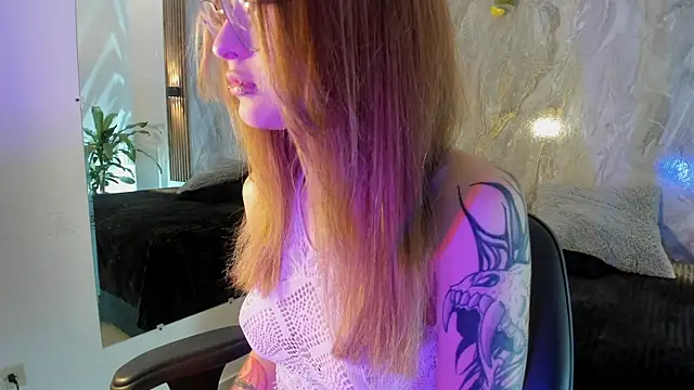 Live sex cam of Melodylanee