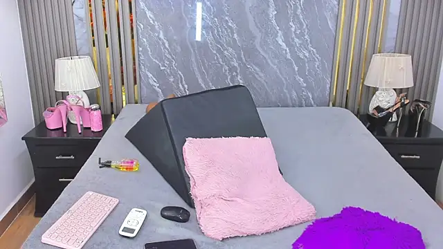 Live sex cam of Nyakimgold