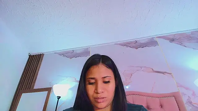 la_indiia - La_indiia's free webcam