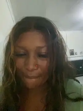 cardiebae89 (F milf) - Strip tease