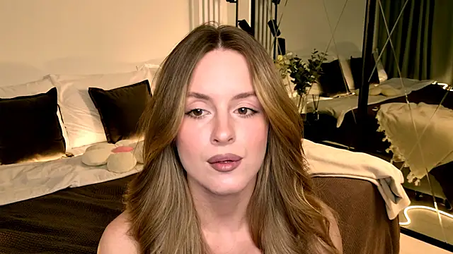 rozzitabedberry - RozzitaBedberry's free webcam - UK Sex Cams