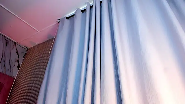 rosett_kio (F teen) - Show my ass with a lot of oil