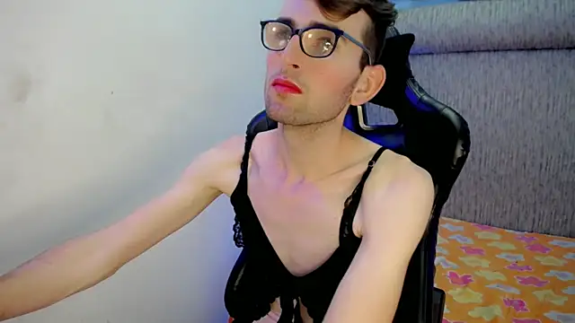 dani_high (M young) - lick fingers