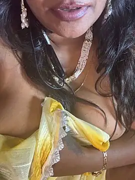 Hottywetsexy live cam profile