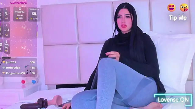 taylorsmiiith_ (F young) - naked anal dilldo