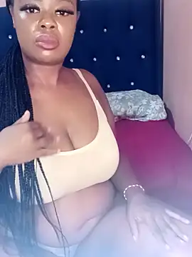 Luciouslips00 live sex cam