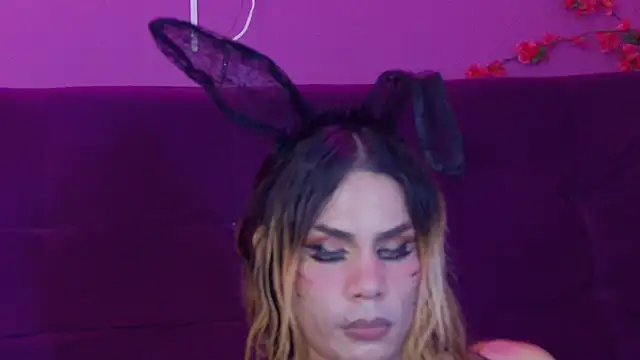 Daliana_Gounbolt webcam