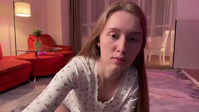 sharanewbern (F teen) - doggy on the floor and touch asshole