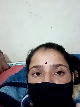 vandana122 (F milf) - Open Boobs