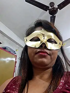 Webcam Model (SIMIHOT)  is live.Free join now!