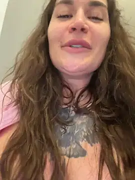 TattooGirlAlia webcam