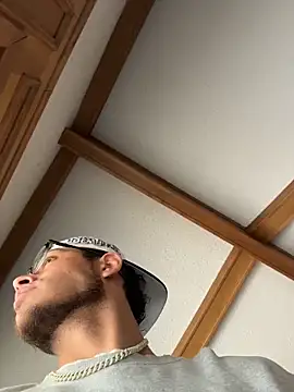 StrokingDaddy4's live cam