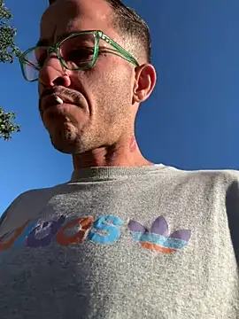 Lucasjandre's live cam