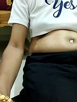 smileys46 (F milf) - Oil boobs