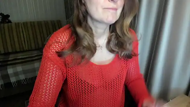 lauraoven - Lauraoven's free webcam - UK Sex Cams