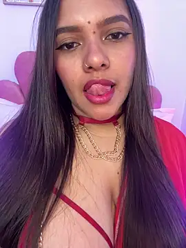 Webcam Model (krishaa_) is live