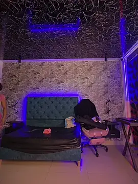 melany_williams (F young) - NAKED SHOW