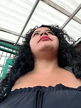 yaya_watson (G young) - Stick your fingers in my pussy, darling