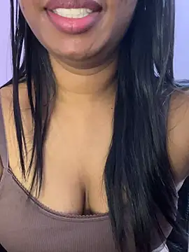 Webcam Model (tamil_Aarathi)  is live.Free join now!