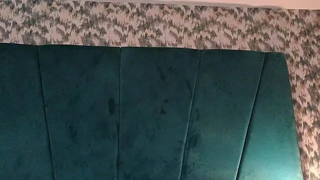 aaron_eze (M young) - Get HARD