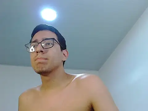 NickFin webcam stripchat model stream image